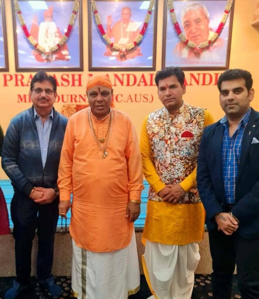 Guru Ji in Prem Prakash Mandal Mandir of Melbourne | Mandir in Melbourne